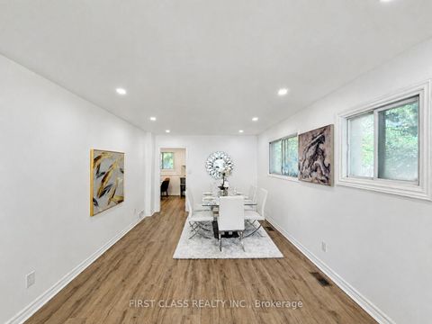 Photo 5 at 200 Mcnicoll Avenue, Hillcrest Village, Toronto