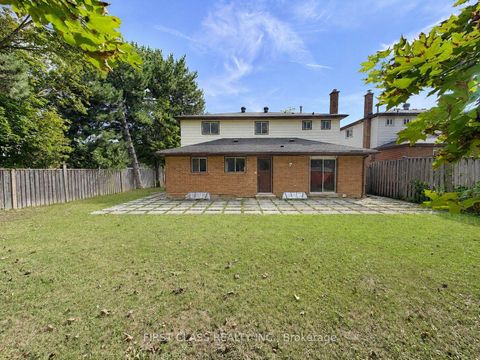 Photo 30 at 200 Mcnicoll Avenue, Hillcrest Village, Toronto