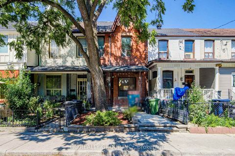 Photo 0 at 64 Wales Avenue, Chinatown, Toronto