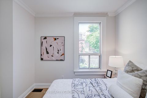 Photo 25 at 64 Wales Avenue, Chinatown, Toronto