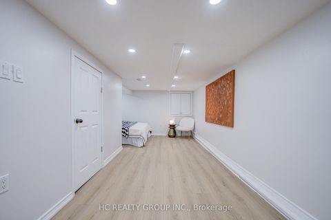 Photo 26 at 64 Wales Avenue, Chinatown, Toronto