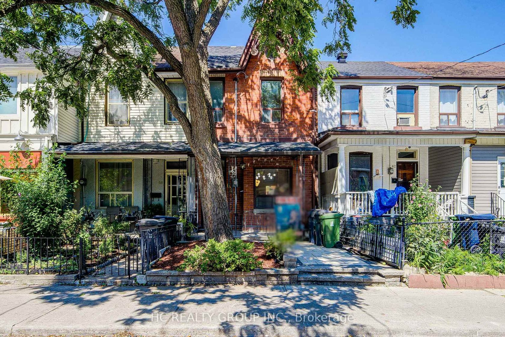 64 Wales Avenue, Chinatown, Toronto 