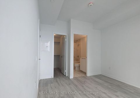Photo 5 at 2905 - 7 Golden Lion Heights, Newtonbrook East, Toronto