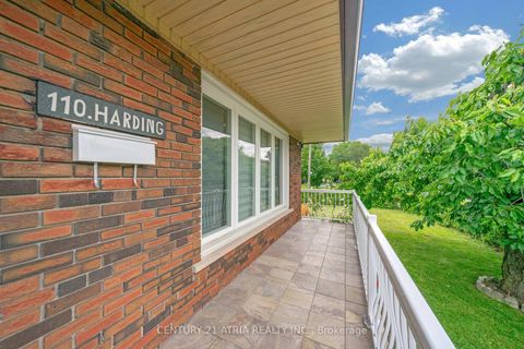 Photo 3 at 110 Harding Avenue, Amesbury, Toronto