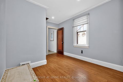 Photo 6 at 85 Maple Avenue, City Centre, Barrie