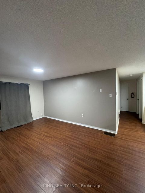 Photo 9 at 139 Hickling Trail, Grove East, Barrie