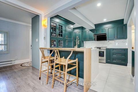 Photo 24 at 38 Metropolitan Crescent, Keswick North, Georgina