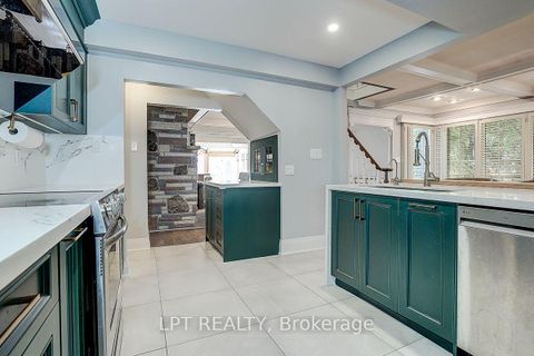 Photo 28 at 38 Metropolitan Crescent, Keswick North, Georgina