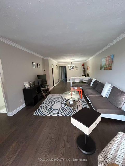 Photo 3 at 37 Pawnee Avenue, Pleasant View, Toronto