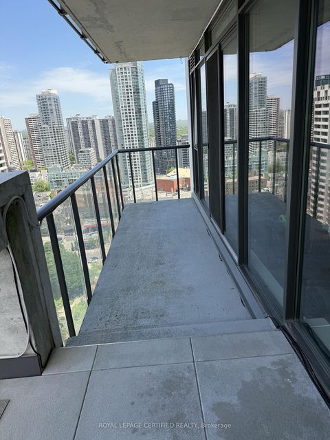 Photo 16 at 2305 - 81 Wellesley Street E, Yonge Corridor, Toronto