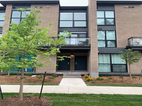 Photo 1 at 9B Falaise Road, West Hill, Toronto