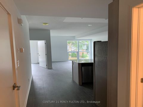 Photo 3 at 9B Falaise Road, West Hill, Toronto