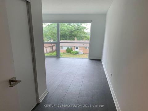 Photo 19 at 9B Falaise Road, West Hill, Toronto
