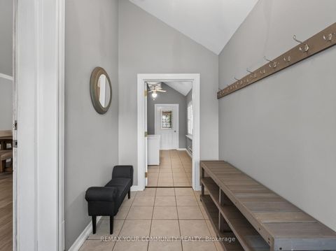 Photo 4 at 36 Crossbow Crescent, Pleasant View, Toronto