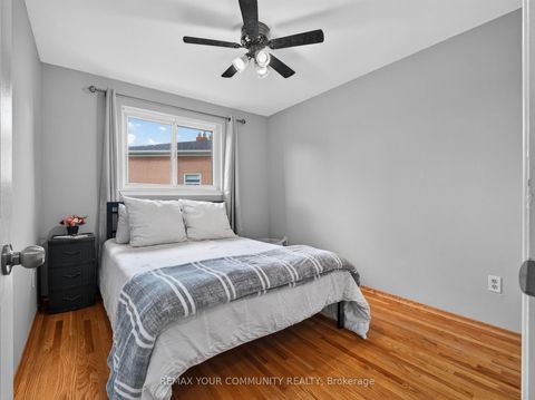 Photo 19 at 36 Crossbow Crescent, Pleasant View, Toronto