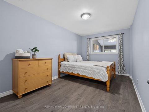 Photo 21 at 36 Crossbow Crescent, Pleasant View, Toronto