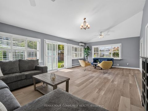 Photo 25 at 36 Crossbow Crescent, Pleasant View, Toronto