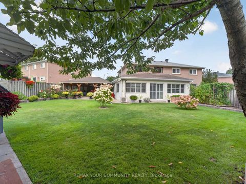 Photo 33 at 36 Crossbow Crescent, Pleasant View, Toronto