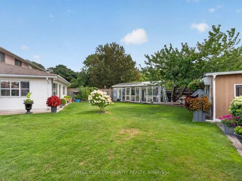Photo 42 at 36 Crossbow Crescent, Pleasant View, Toronto