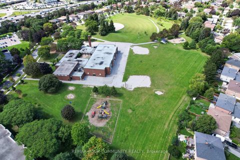 Photo 46 at 36 Crossbow Crescent, Pleasant View, Toronto