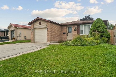 Photo 1 at 138 Lillian Crescent, Sunnidale, Barrie