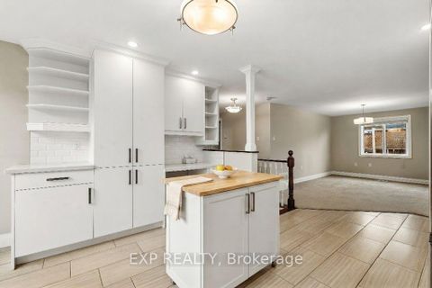 Photo 11 at 138 Lillian Crescent, Sunnidale, Barrie
