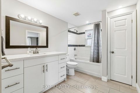 Photo 25 at 138 Lillian Crescent, Sunnidale, Barrie
