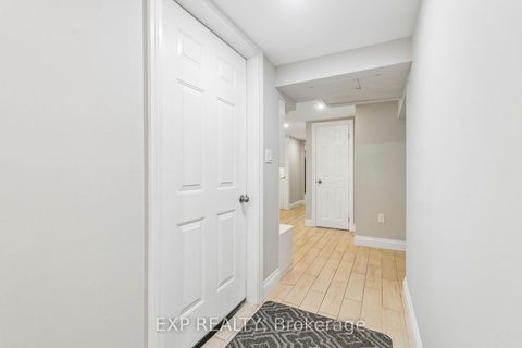 Photo 35 at 138 Lillian Crescent, Sunnidale, Barrie