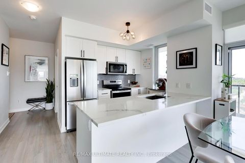 Photo 11 at 1104 - 1603 Eglinton Avenue W, Oakwood Village, Toronto