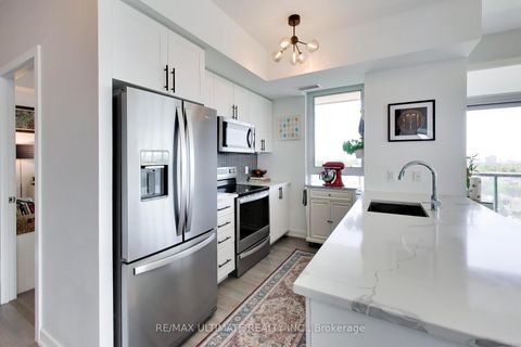 Photo 12 at 1104 - 1603 Eglinton Avenue W, Oakwood Village, Toronto