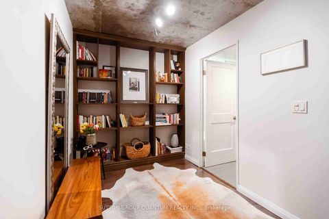 Photo 3 at 502 - 1005 King Street W, Niagara, Toronto