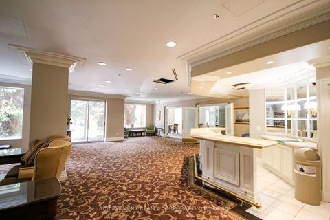 Photo 4 at 1016 - 18 Sommerset Way, Willowdale East, Toronto