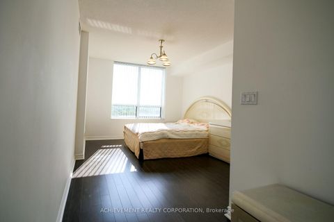 Photo 11 at 1016 - 18 Sommerset Way, Willowdale East, Toronto