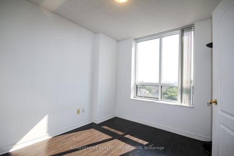 Photo 13 at 1016 - 18 Sommerset Way, Willowdale East, Toronto