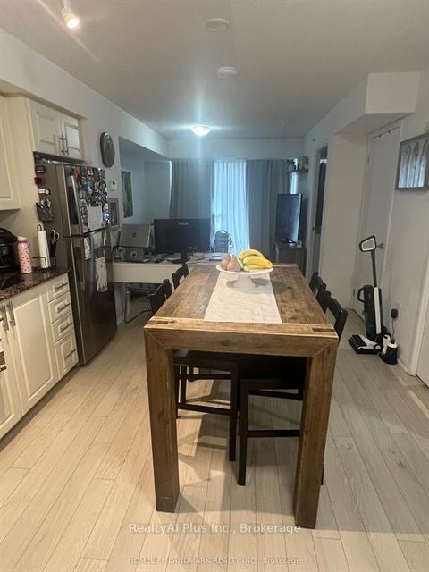 Photo 11 at 710 - 3091 Dufferin Street, Glen Park, Toronto
