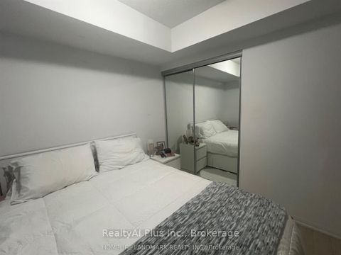 Photo 15 at 710 - 3091 Dufferin Street, Glen Park, Toronto