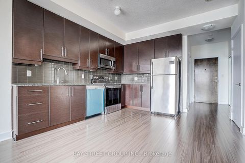 Photo 17 at 3310 - 33 Bay Street, Waterfront Communities C1, Toronto