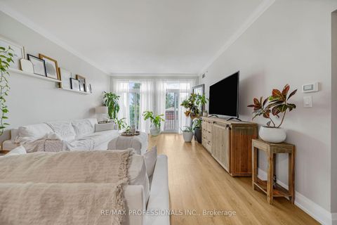 Photo 14 at 211 - 3531 Lake Shore Boulevard W, Long Branch, Toronto