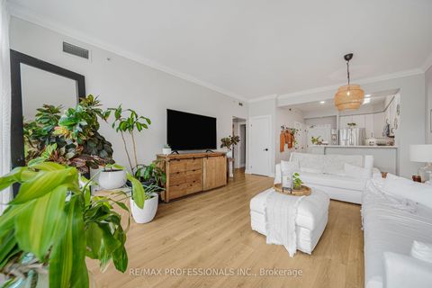 Photo 16 at 211 - 3531 Lake Shore Boulevard W, Long Branch, Toronto
