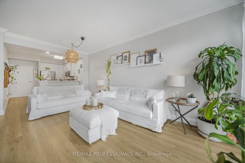 Photo 17 at 211 - 3531 Lake Shore Boulevard W, Long Branch, Toronto