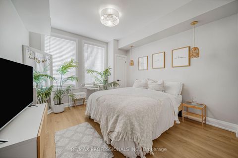 Photo 20 at 211 - 3531 Lake Shore Boulevard W, Long Branch, Toronto