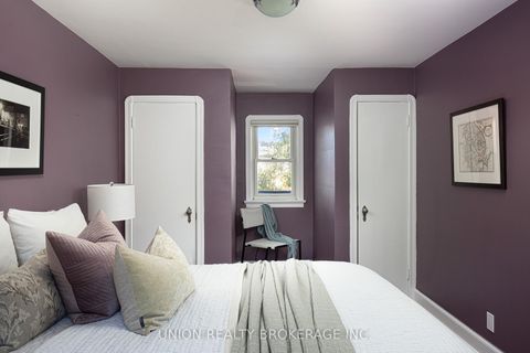 Photo 12 at 8 Woodland Park Road, Cliffside, Toronto