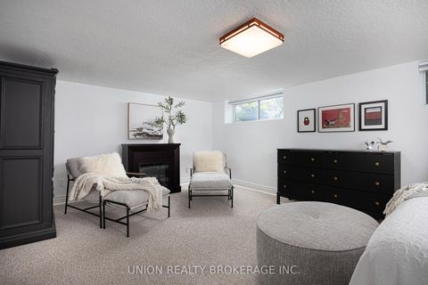 Photo 27 at 8 Woodland Park Road, Cliffside, Toronto