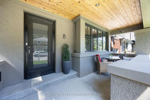 Photo 33 at 8 Woodland Park Road, Cliffside, Toronto