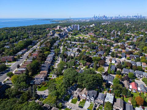 Photo 41 at 8 Woodland Park Road, Cliffside, Toronto