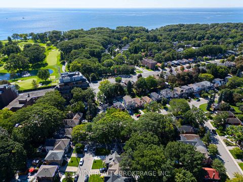 Photo 42 at 8 Woodland Park Road, Cliffside, Toronto