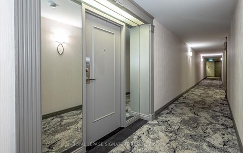 Photo 3 at 602 - 7300 Yonge Street, Yorkhill, Vaughan