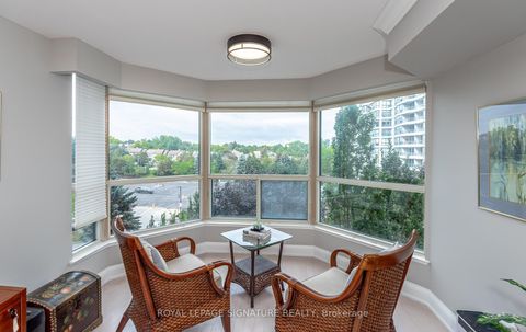 Photo 10 at 602 - 7300 Yonge Street, Yorkhill, Vaughan