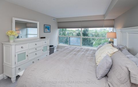 Photo 20 at 602 - 7300 Yonge Street, Yorkhill, Vaughan