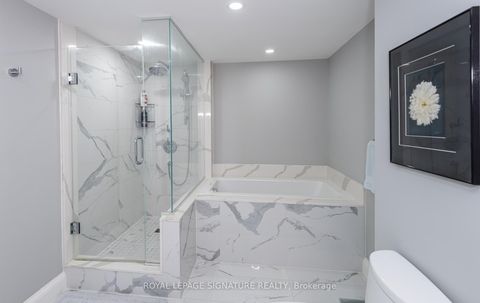 Photo 24 at 602 - 7300 Yonge Street, Yorkhill, Vaughan